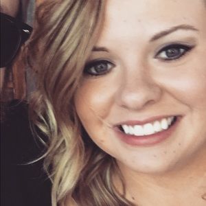 Meet your Posher, Karin